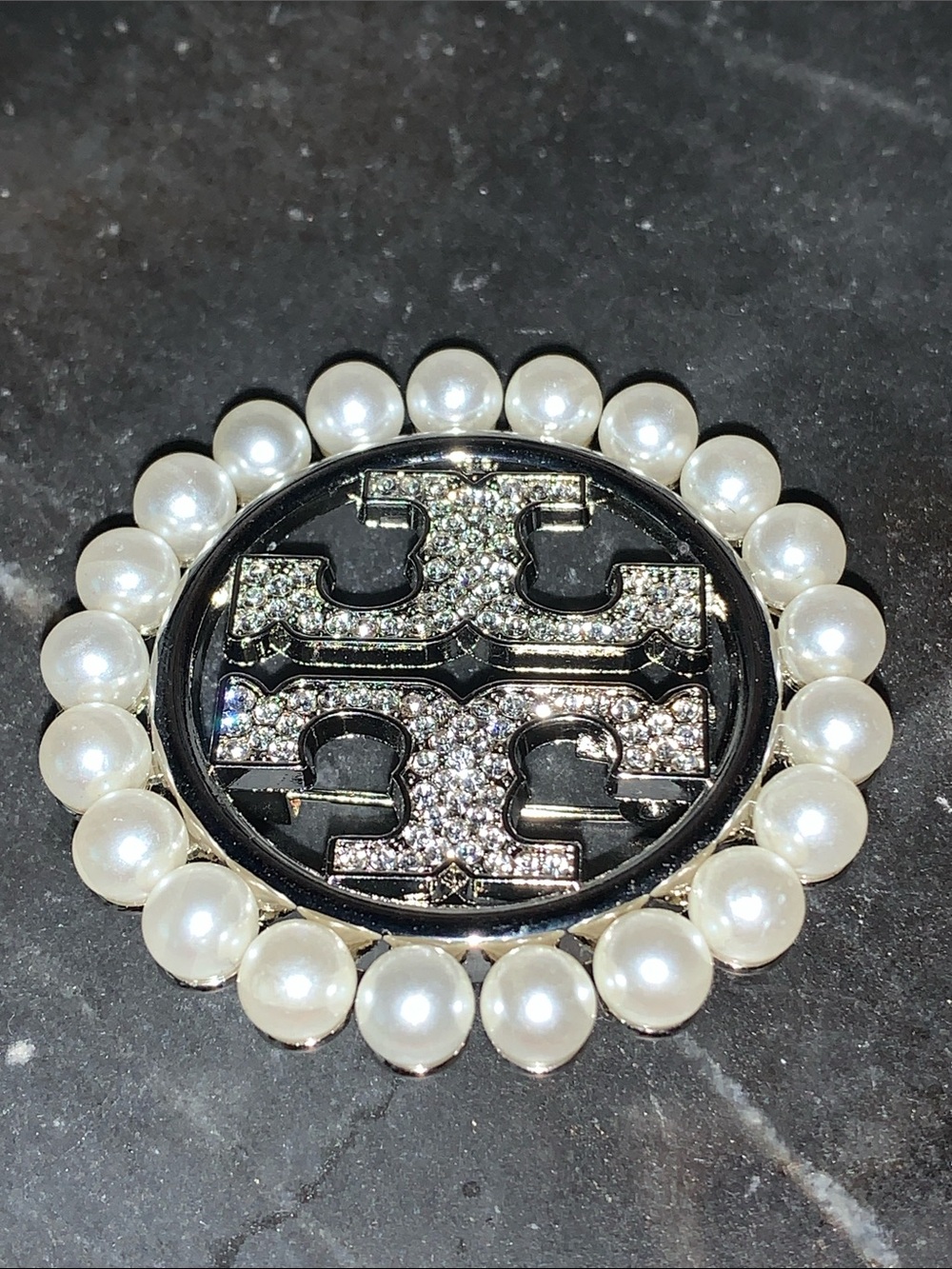 NEW! Fashion / Costume Jewelry Silver Crystal Logo Brooch with White Pearls